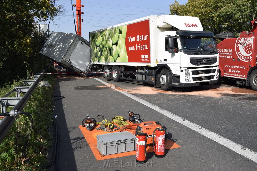 Schwerer VU PKlemm A 57 Rich Innenstadt Hoehe Koeln Chorweiler P241.JPG - Miklos Laubert